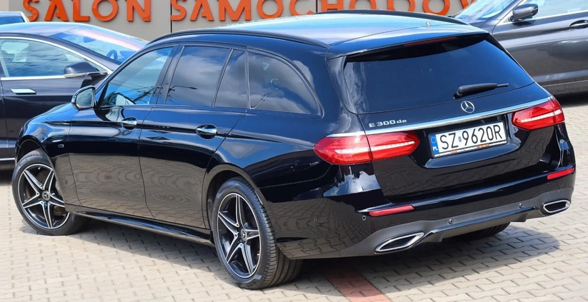 Mercedes-Benz Klasa E cena 159900 przebieg: 120000, rok produkcji 2019 z Hajnówka małe 781